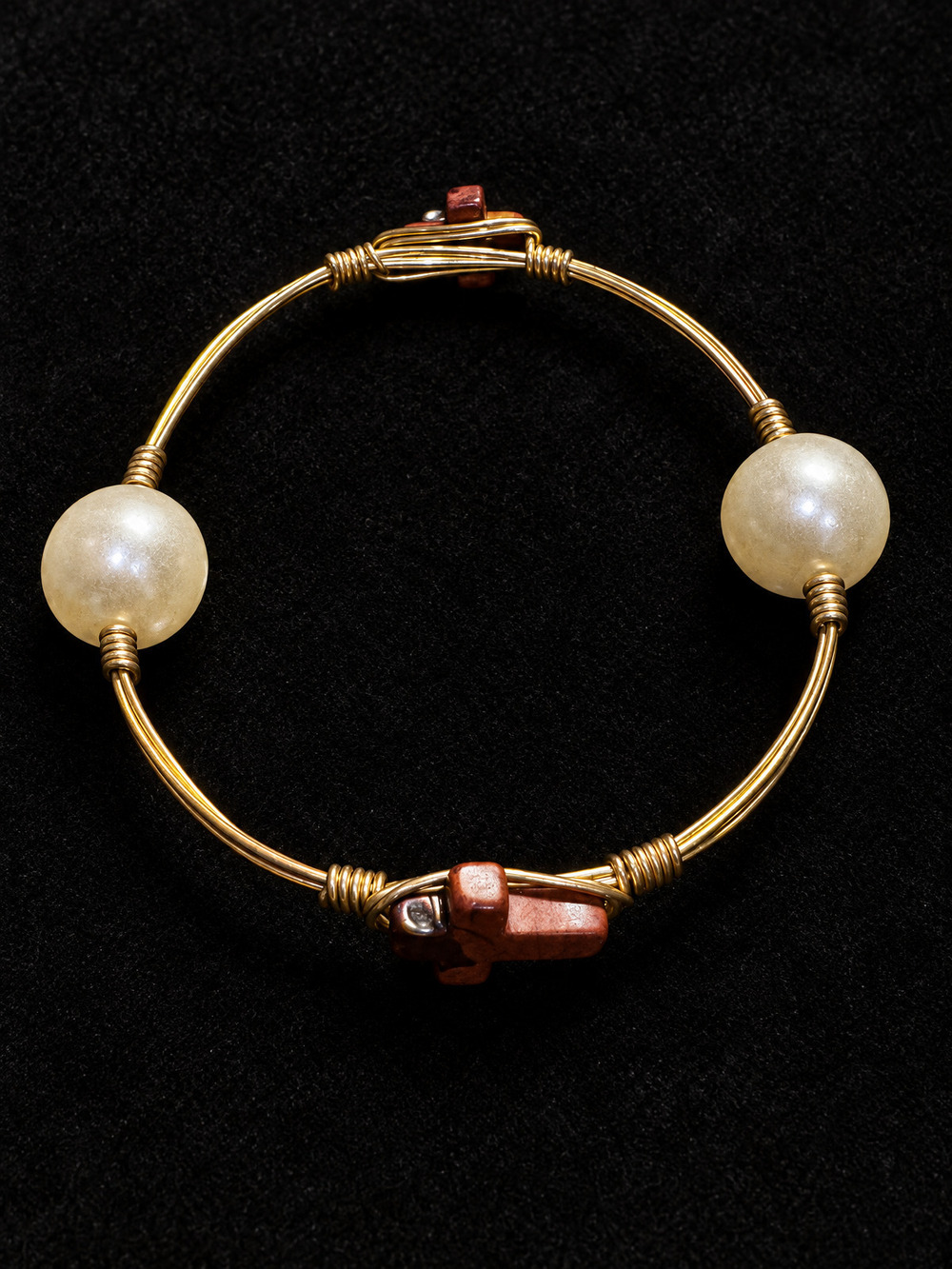 ⚜️ Wire-Wrapped Bangle | Faux Pearl & Stone Cross | Gold-Tone 💗